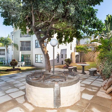 7 The Shades Umhlanga Rocks Apartment Дърбан Екстериор снимка