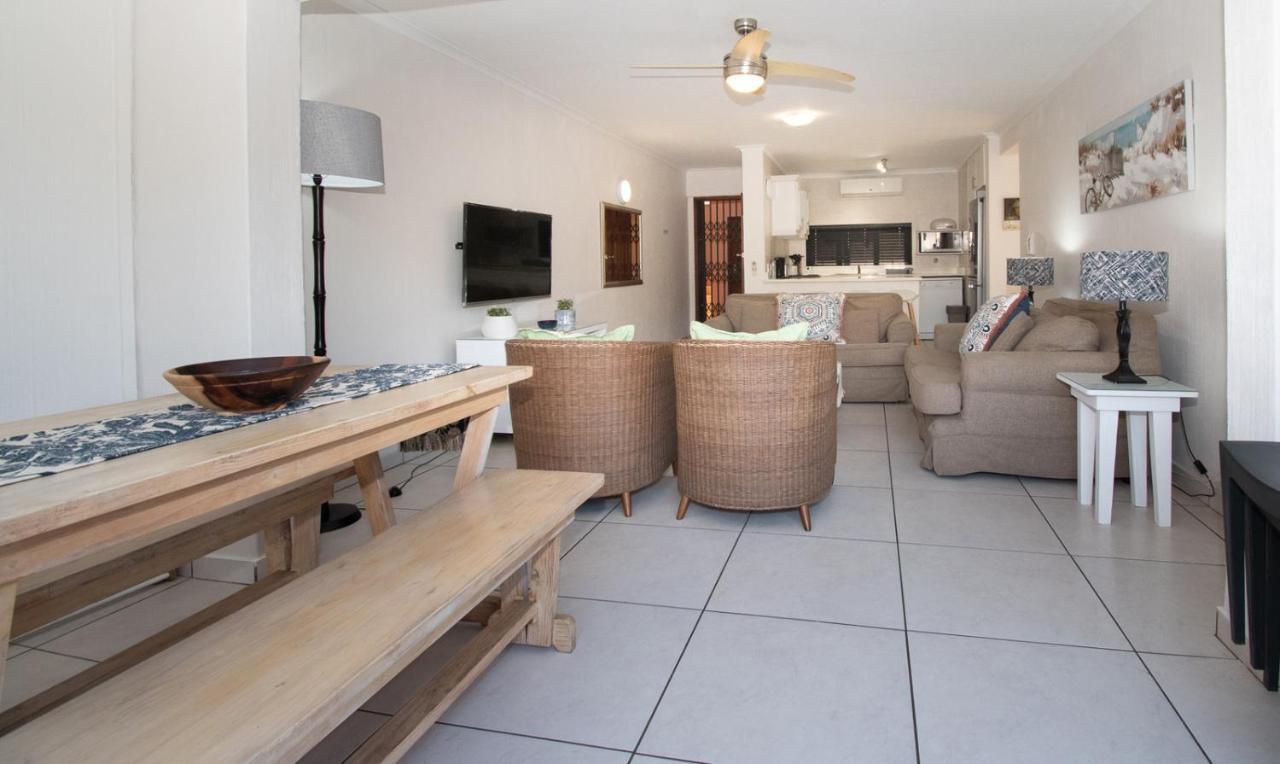7 The Shades Umhlanga Rocks Apartment Дърбан Екстериор снимка