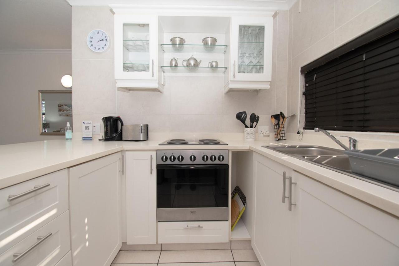 7 The Shades Umhlanga Rocks Apartment Дърбан Екстериор снимка